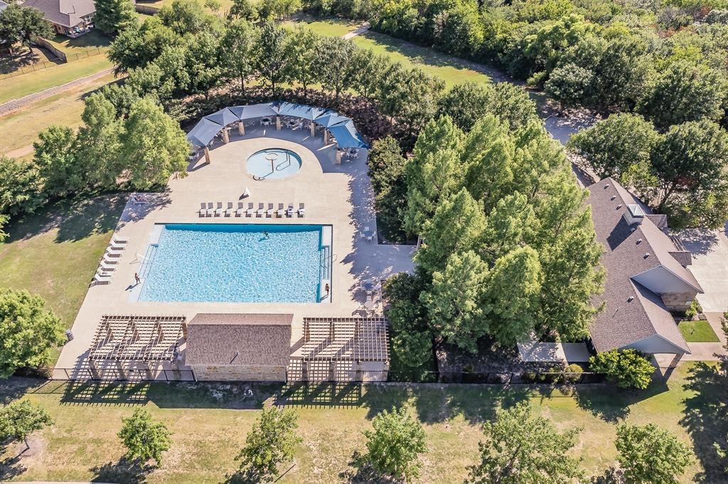 1804 Spoonbill Drive
