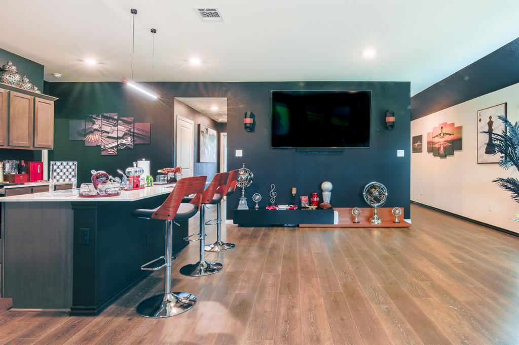 Verandah Ph 4 - Residential