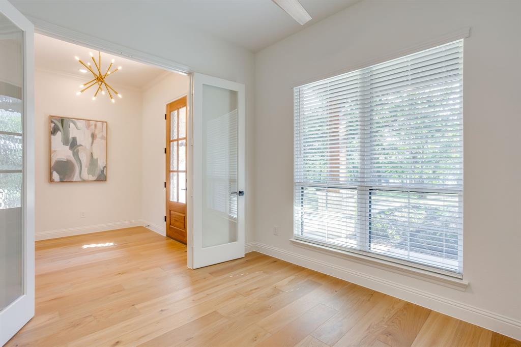 173 Oak Grove Way