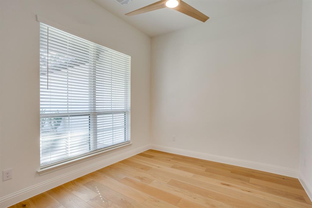173 Oak Grove Way
