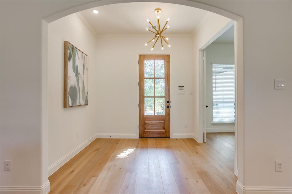173 Oak Grove Way