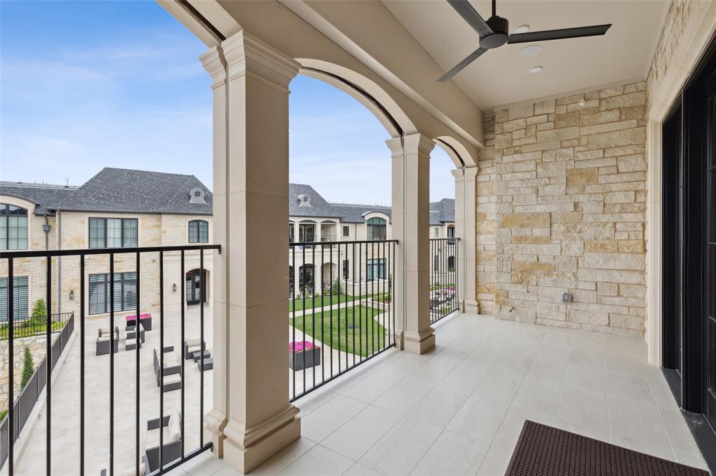 Sur Le Lac Condo - Residential