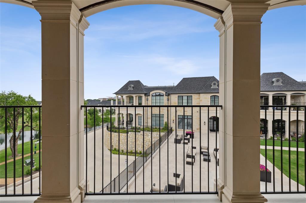 Sur Le Lac Condo - Residential