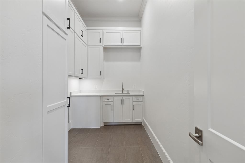 Sur Le Lac Condo - Residential