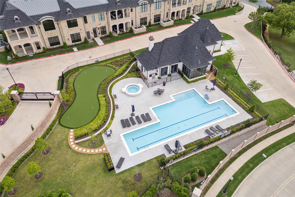 Sur Le Lac Condo - Residential