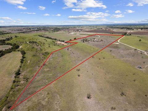 8676 932 Hamilton TX 76531