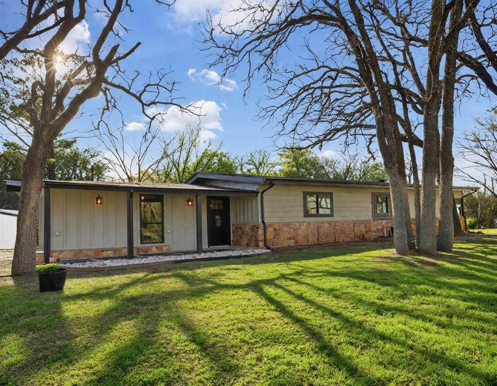 1006 NEWELL Drive