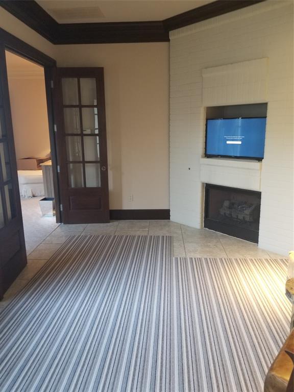 Country Club Heights - Residential Lease