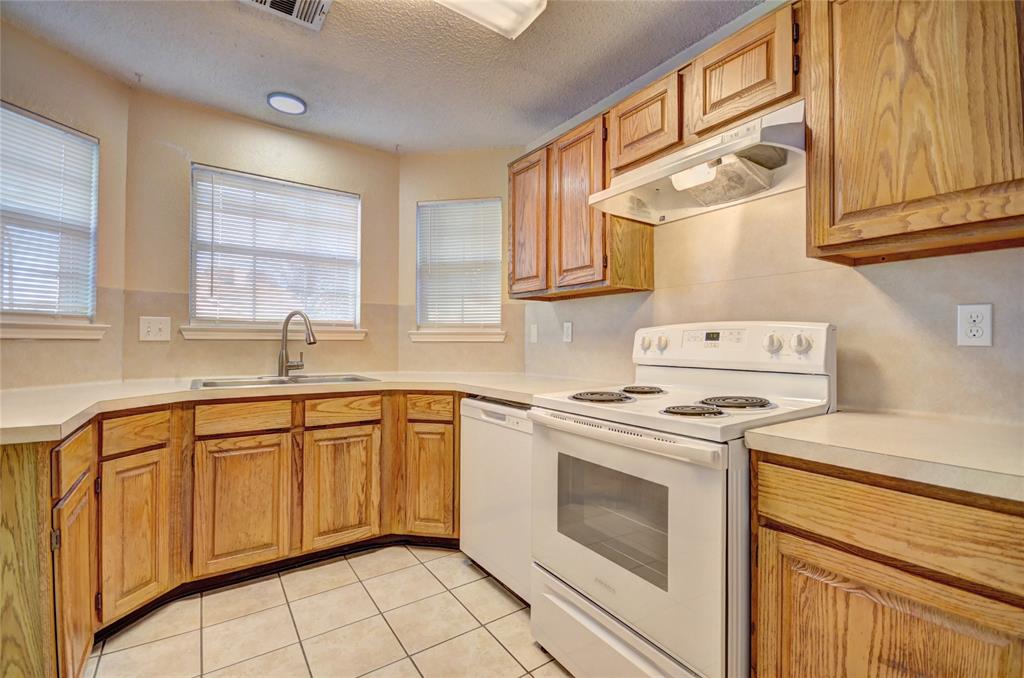 Summerfields East Add - Residential Lease