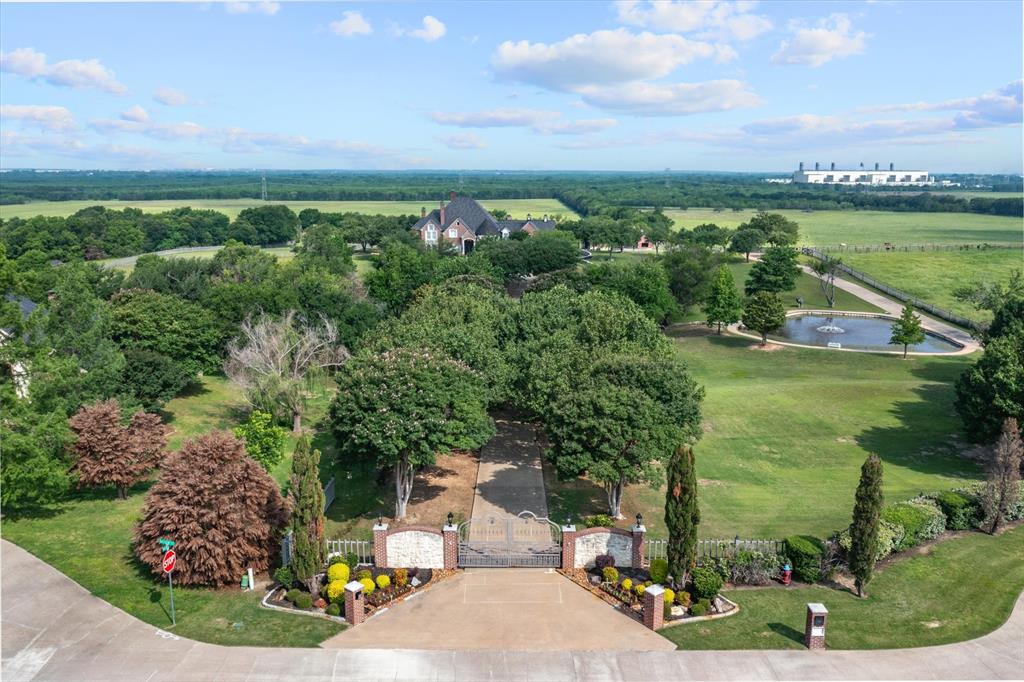 304 Dalview Court
