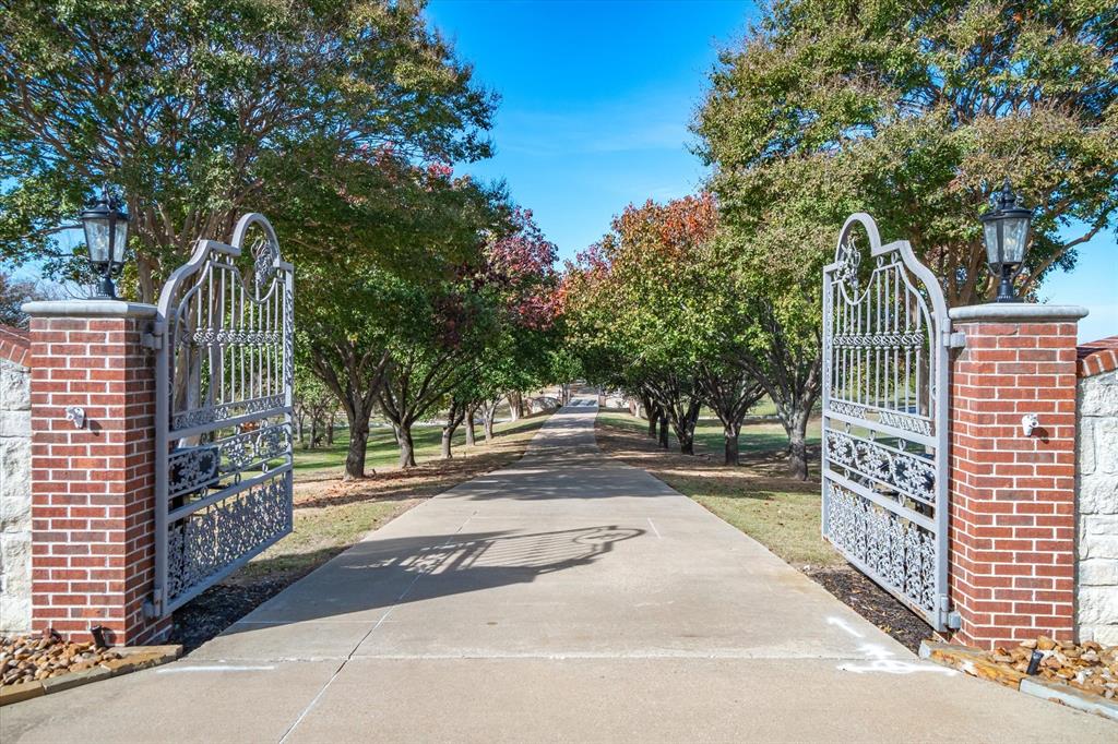 304 Dalview Court