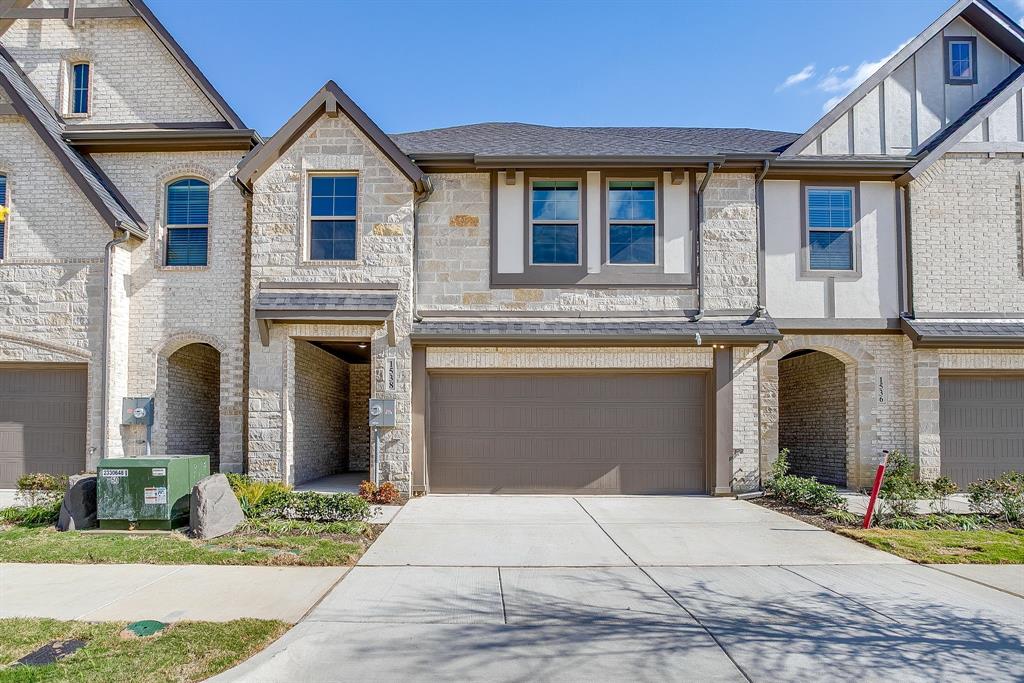 808 Homeplace Circle