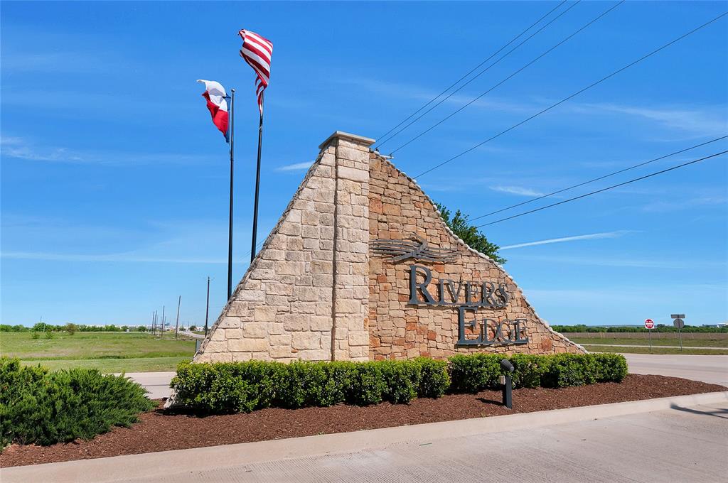 River's Edge - Residential Lease