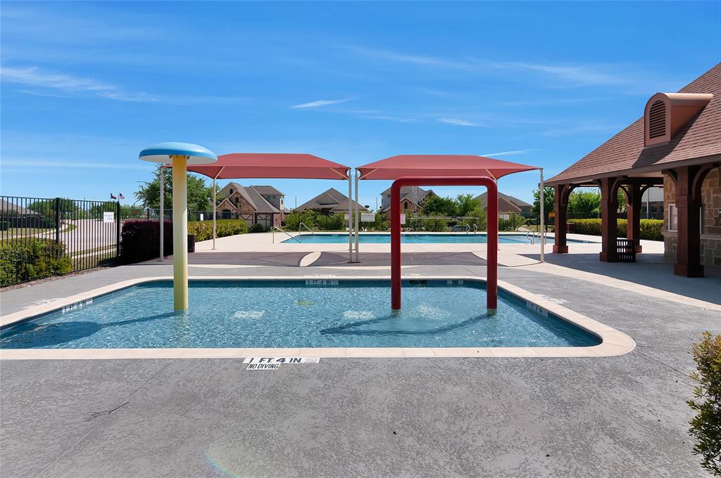 River's Edge - Residential Lease