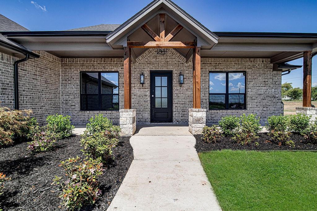 8525 Wild Colt Drive