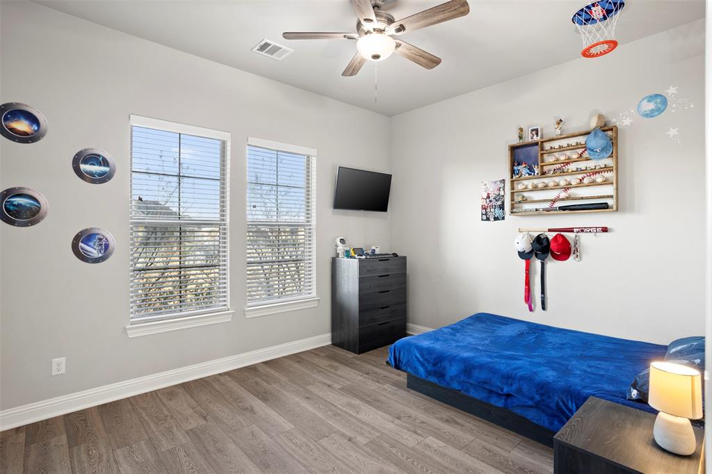 Pioneer Point Ph 3 & 4 - Residential