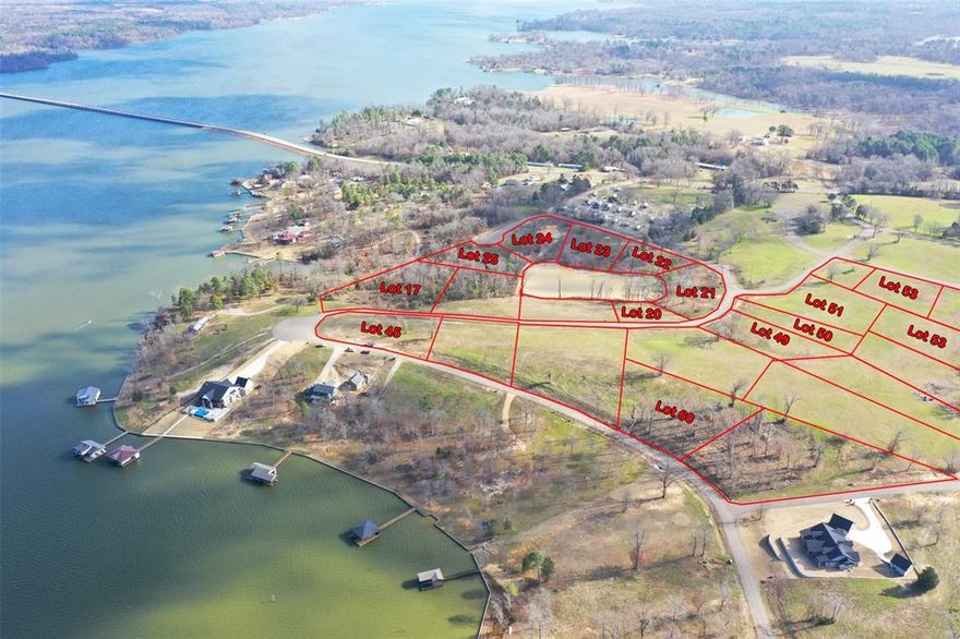 Discover the perfect place to build your lake getaway in SouthShores, a beautiful new gated subdivision on the shores of Lake Bob Sandlin. Just a couple of hours from the DFW metroplex, this up-and-coming community offers the peace of lake living with the convenience of nearby access.
Enjoy exclusive access to a community waterfront lot featuring a fishing dock, perfect for relaxing weekends and making memories with friends and family. Whether you're dreaming of a weekend retreat or a full-time lake home, SouthShores provides the ideal setting for your custom build. Secure your lot now and start planning your life at the lake!