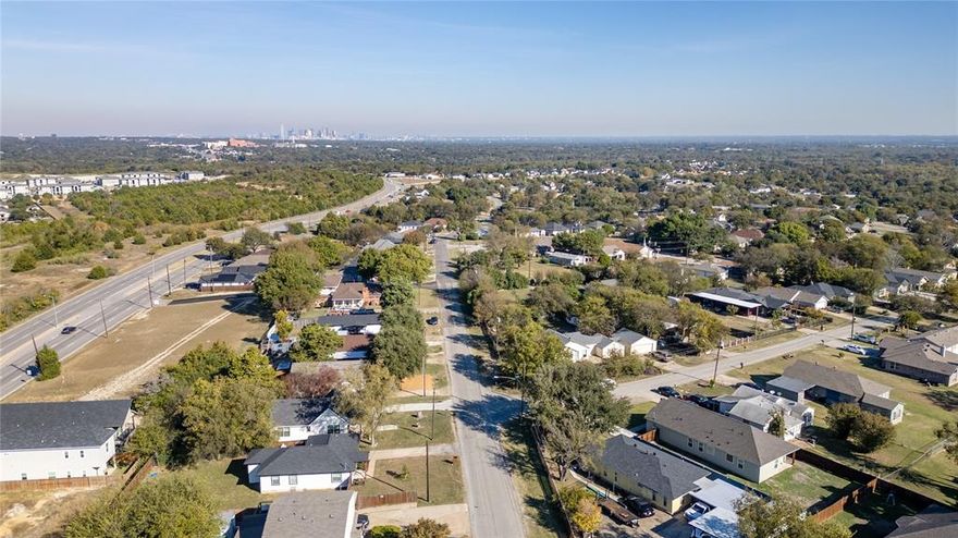 Located in the heart of Dallas, this property offers unbeatable access to major highways I-20, I-35, and I-45 making your commute a breeze. Enjoy being just minutes away from UNT Dallas, Dallas College Cedar Valley, and a short drive to Downtown Dallas, where dining, shopping, and entertainment await. With an opportunity to expand the driveway, you’ll have added flexibility for extra parking or future outdoor upgrades. Whether you’re a first-time buyer or looking for a low-maintenance, move-in-ready home in a prime area, this property checks every box.
Don’t miss your chance to own a piece of Dallas where convenience, comfort, and value come together.