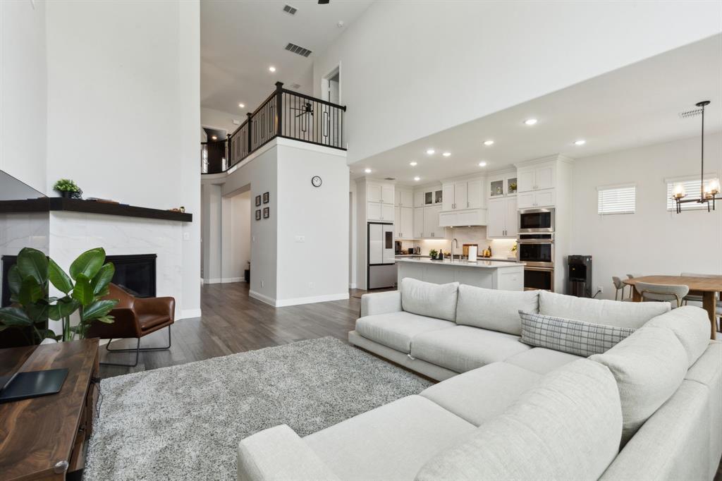 12469 Diamond Creek Drive