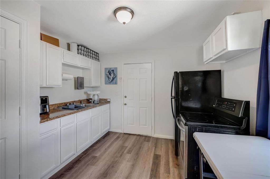 Whitmore Courts Add - Residential Lease