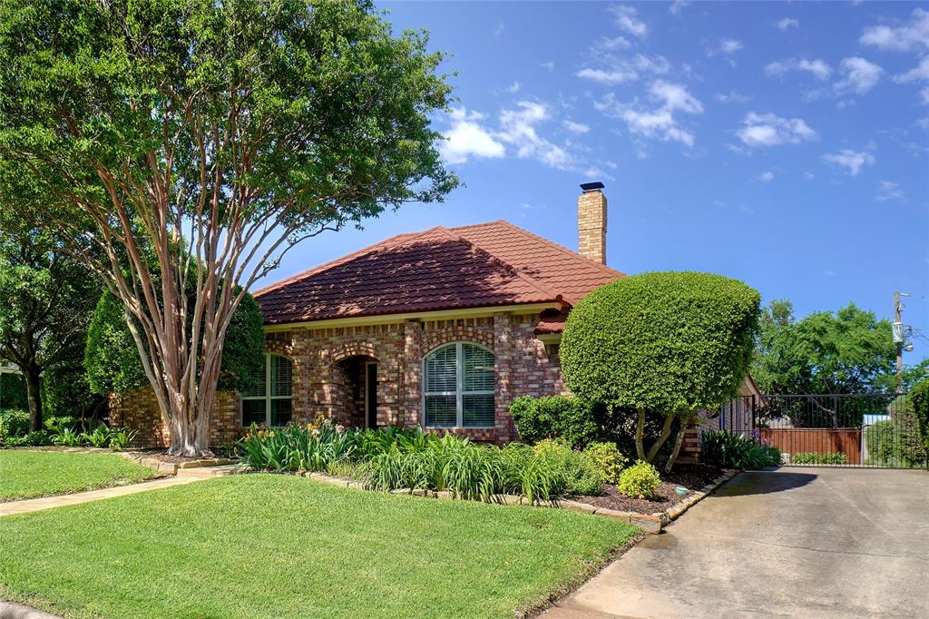 3121 Woodridge Drive