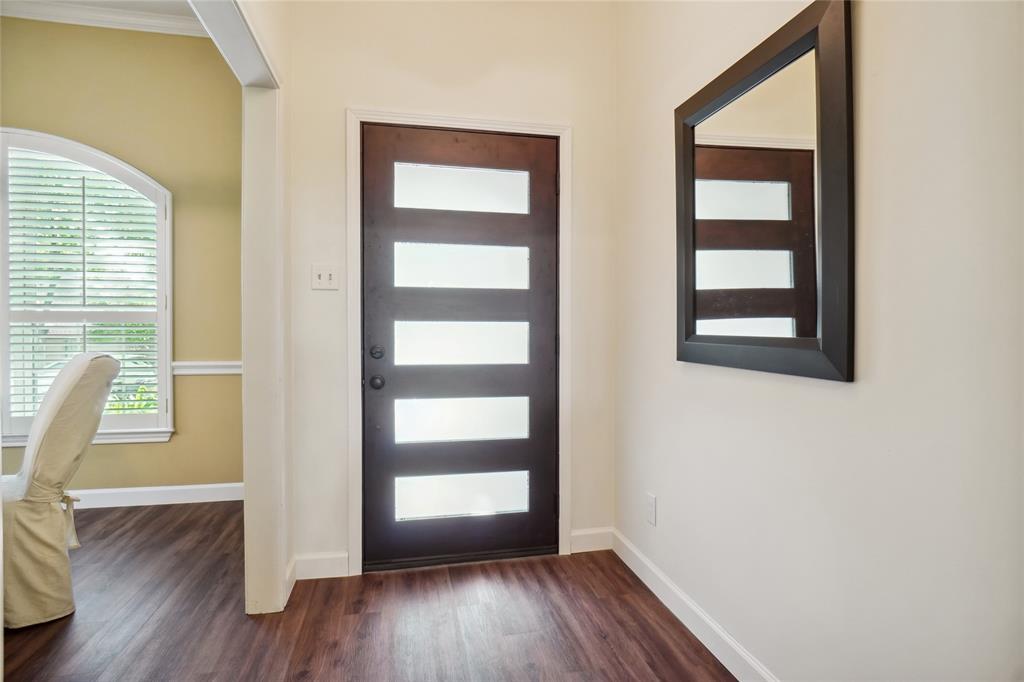 3121 Woodridge Drive