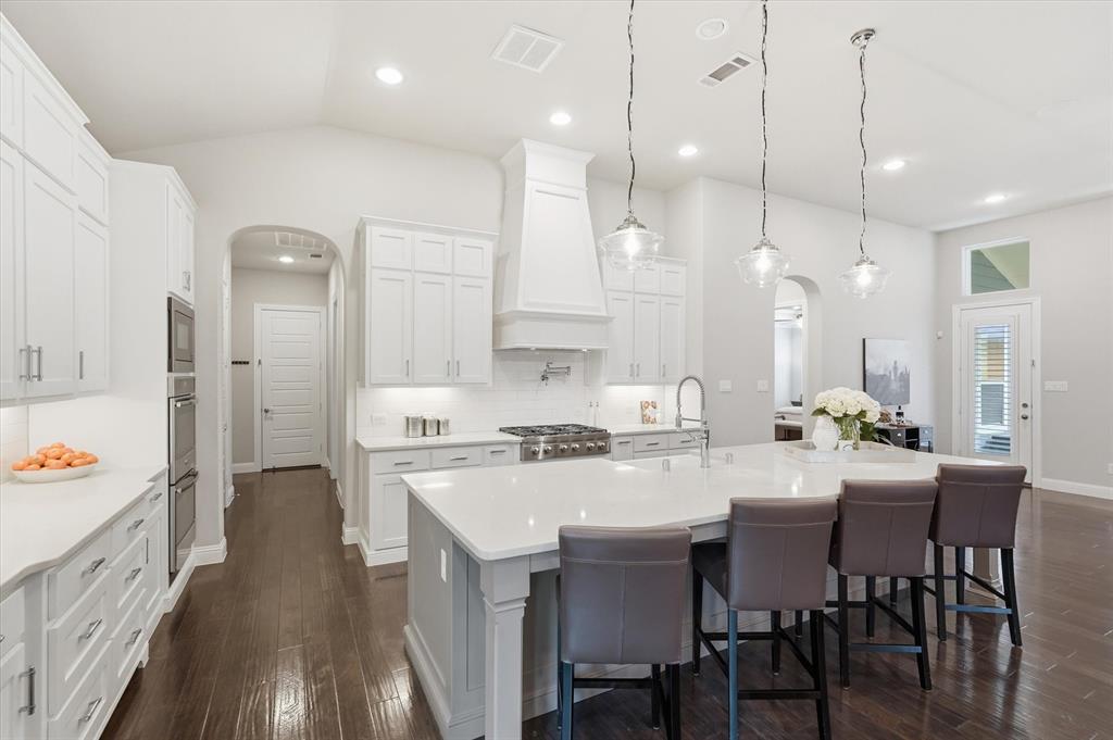 8713 Homestead Boulevard