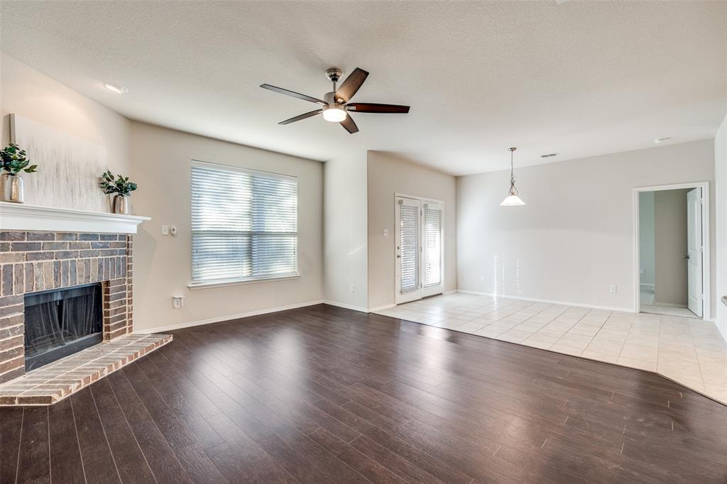 1323 Wildflower Lane