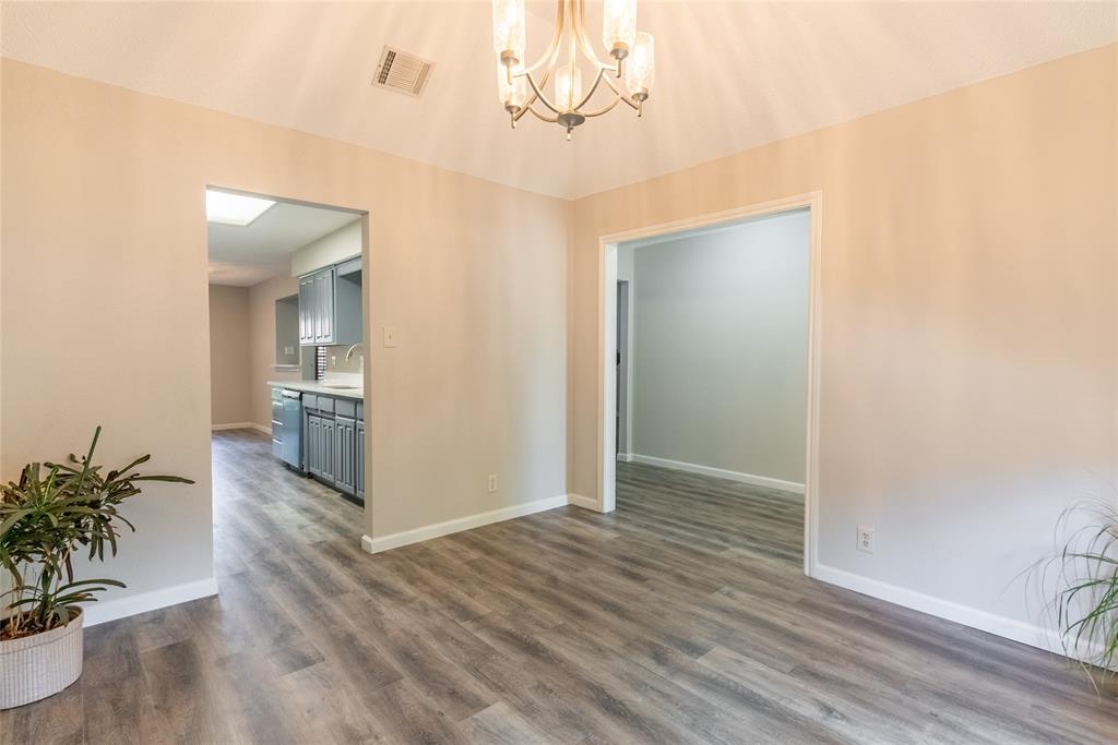 5201 Rustle Leaf Drive