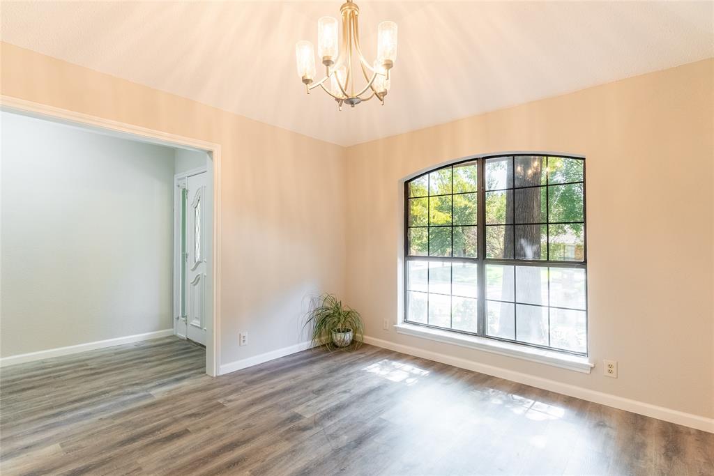 5201 Rustle Leaf Drive