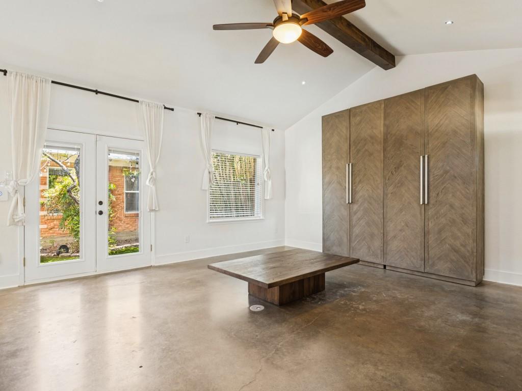 914 Westmount Avenue