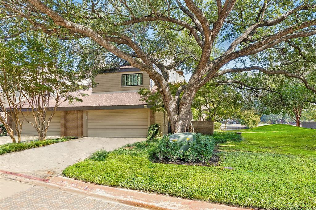 THE LAKES OF BENT TREE CONDOS - Residential Lease