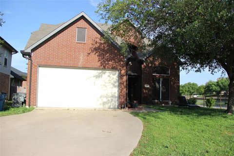 A home in Lewisville