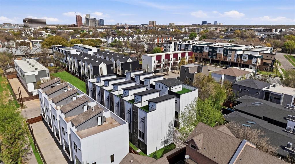 Elk Hill - Residential