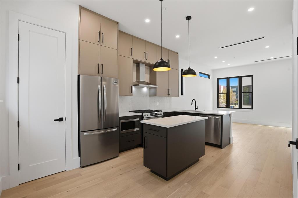 Elk Hill - Residential