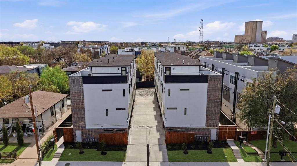 Elk Hill - Residential