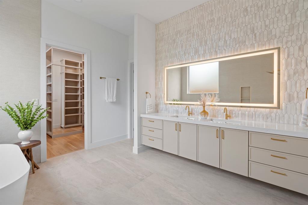 Ridgecrest Village - Residential