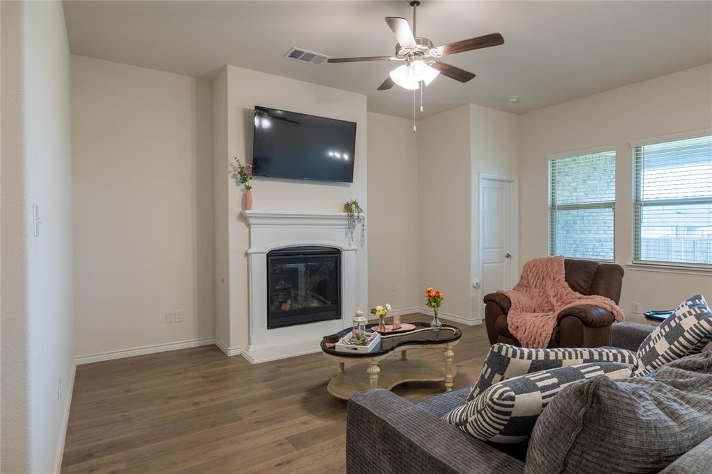 2712 Cain Drive