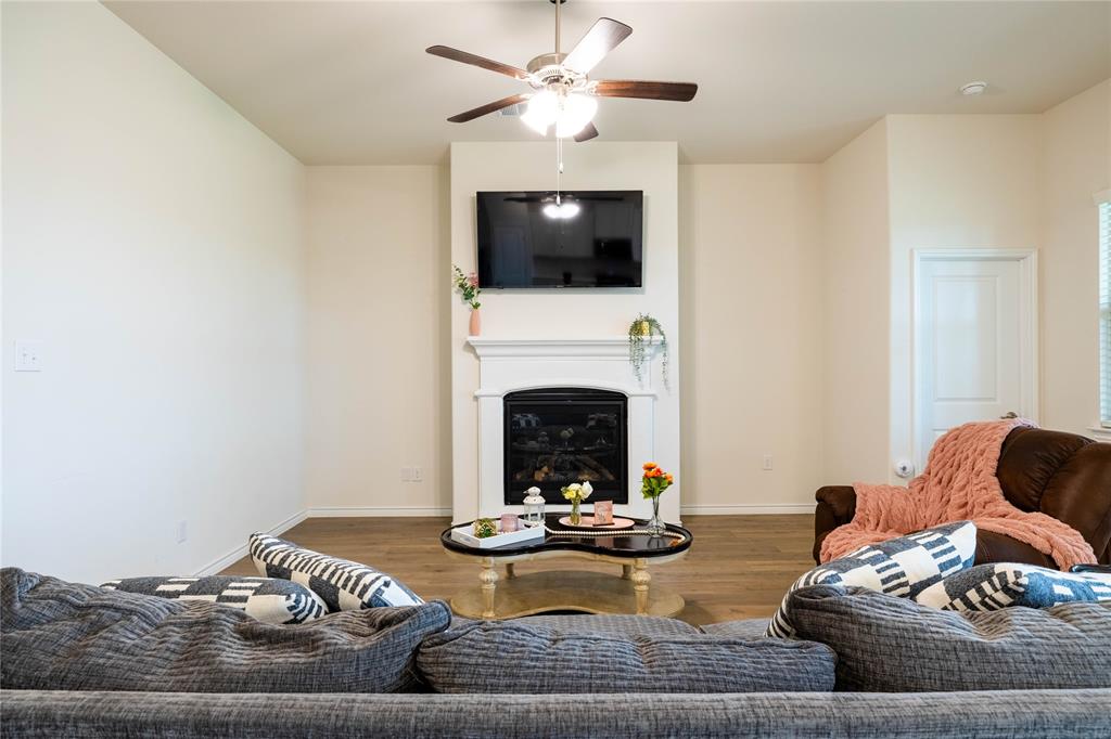 2712 Cain Drive