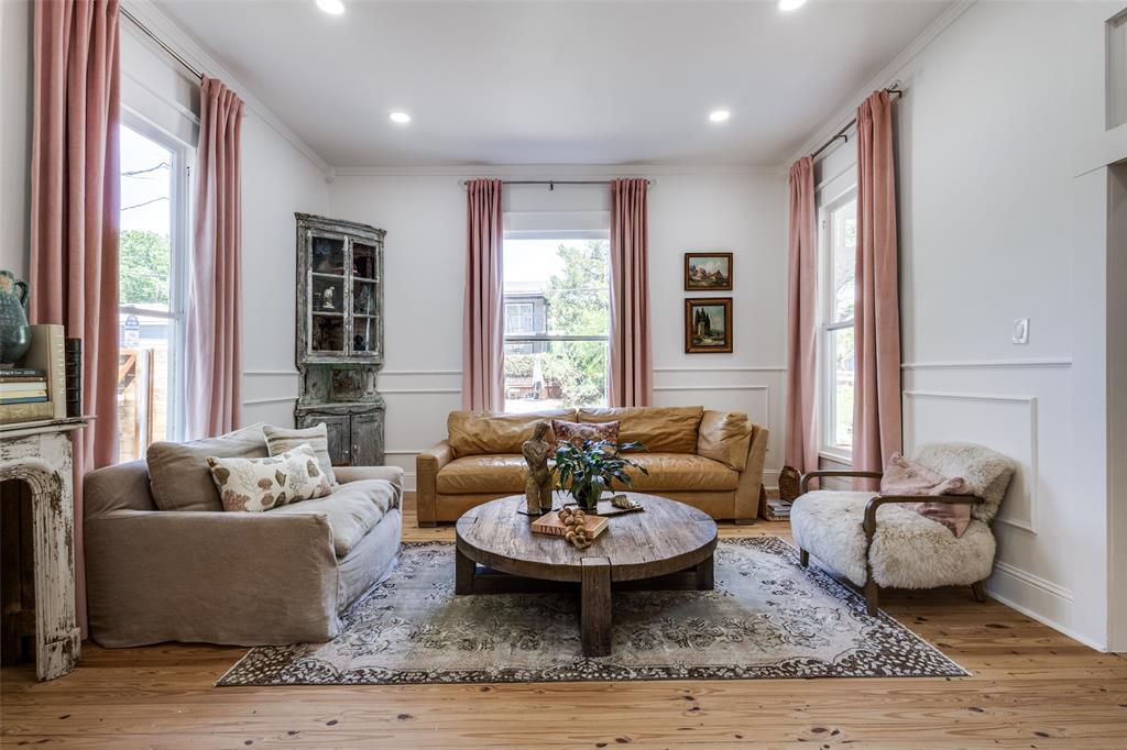 805 Howell Street