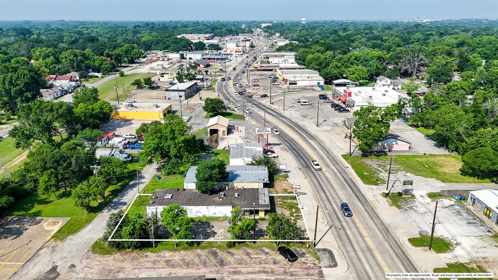 Corsicana - Commercial Sale