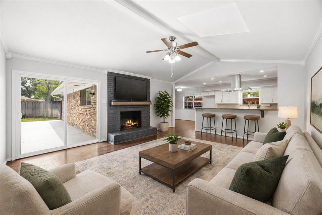 9424 Hunters Creek Drive