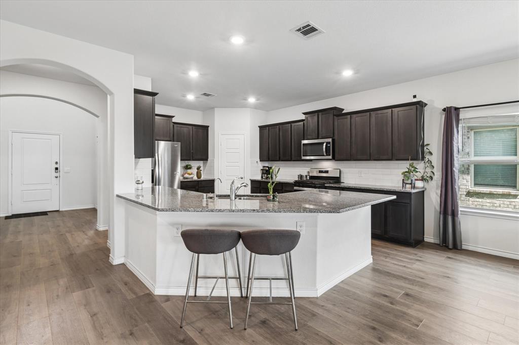 4008 Glastonbury Road