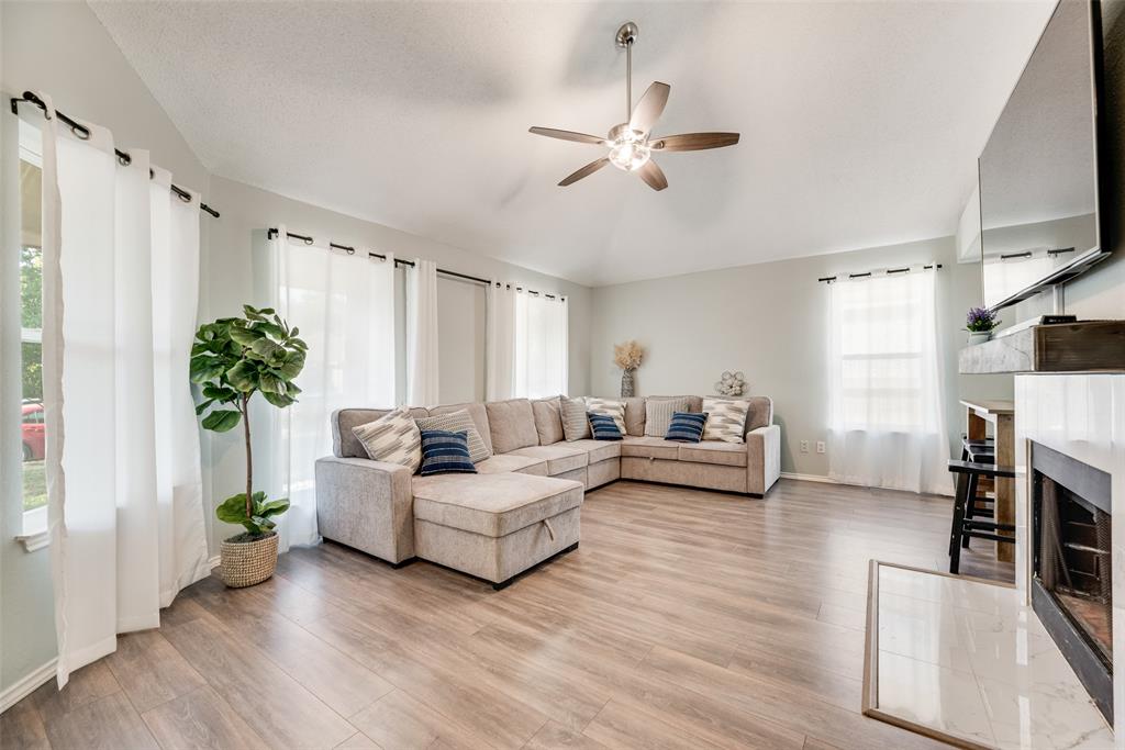 1500 Gardenia Drive