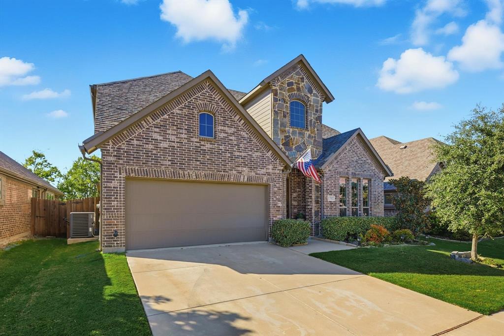 1702 De Berry Lane