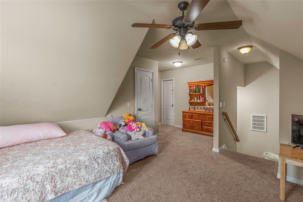 Mckenzie Place - Residential