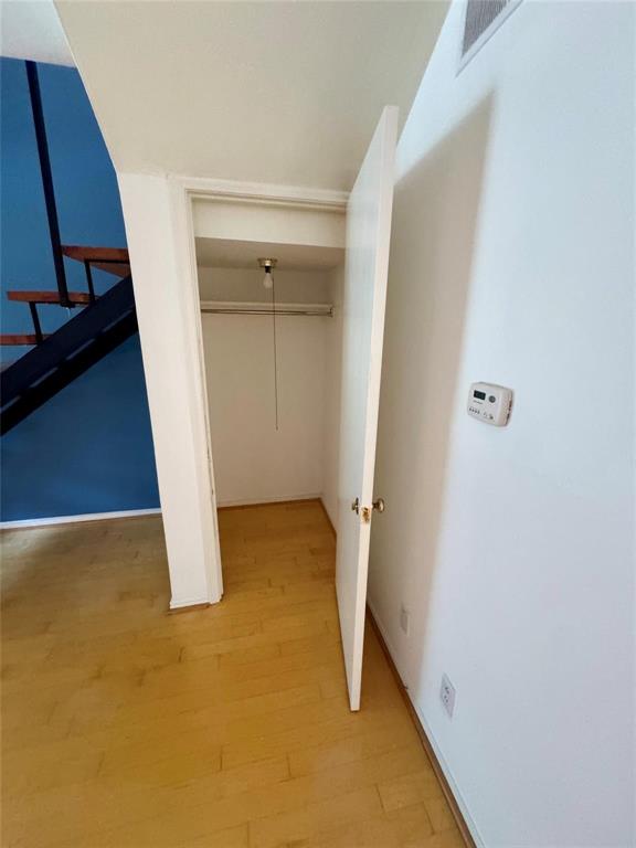 Royal Knoll Condos - Residential