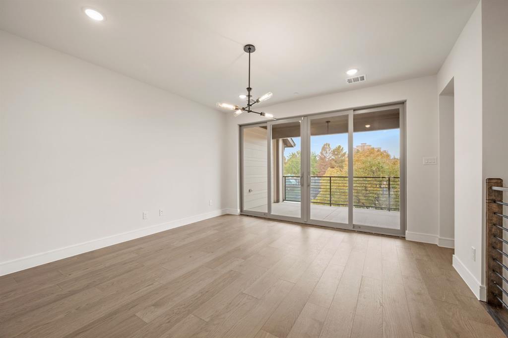 Linkside Las Colinas - Residential