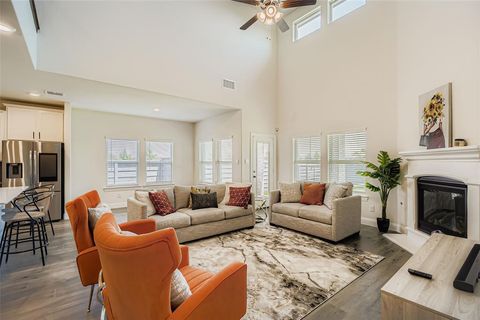 Property photo of 7324 Allium Court, Little Elm, TX 76227