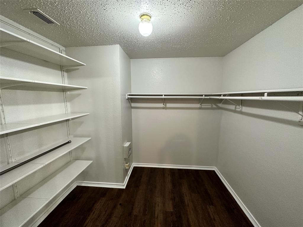 Lake Port Village Add - Residential Lease